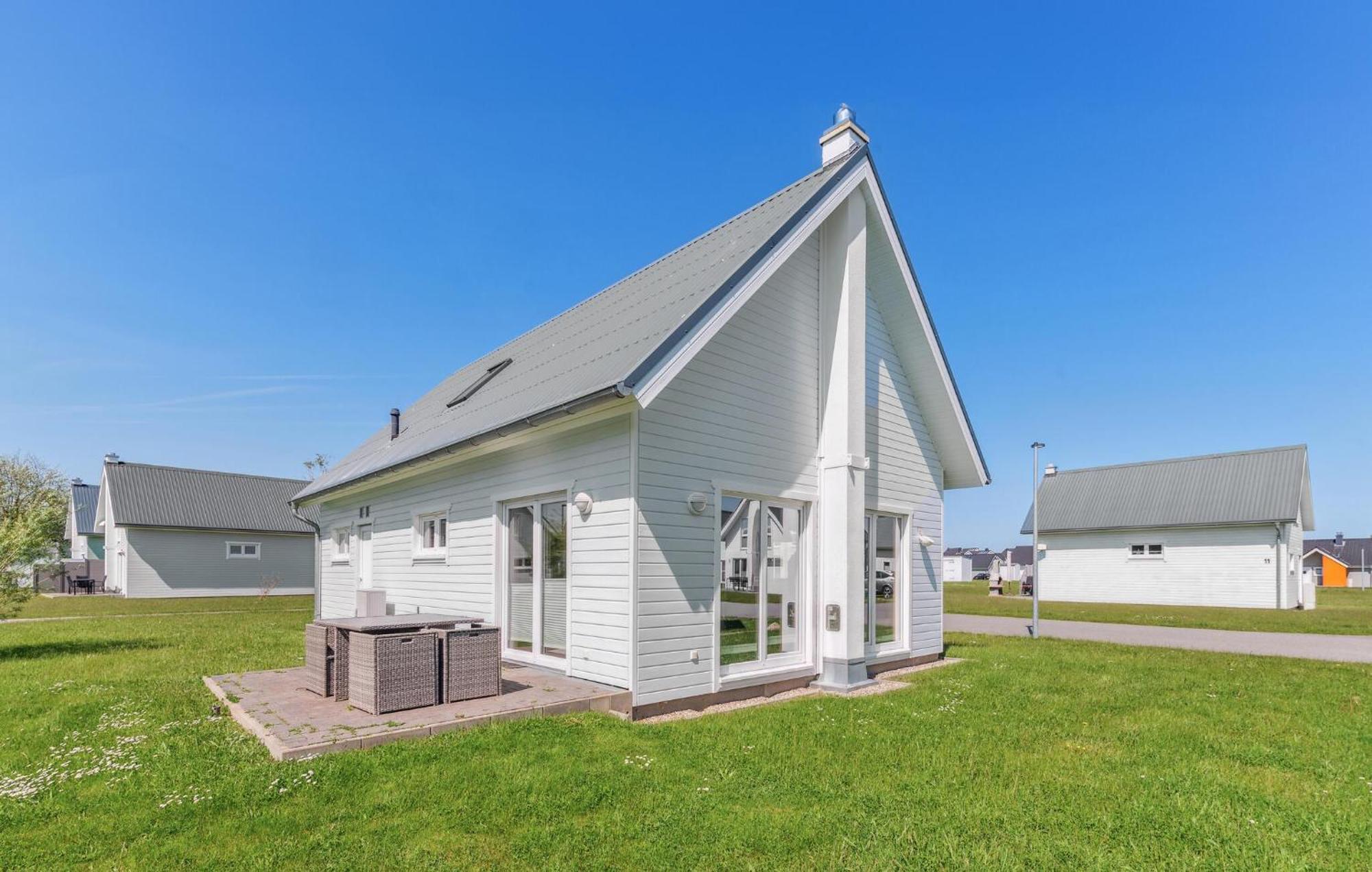 Beach Front Home In Ostseeresort Olpenitz Exterior photo